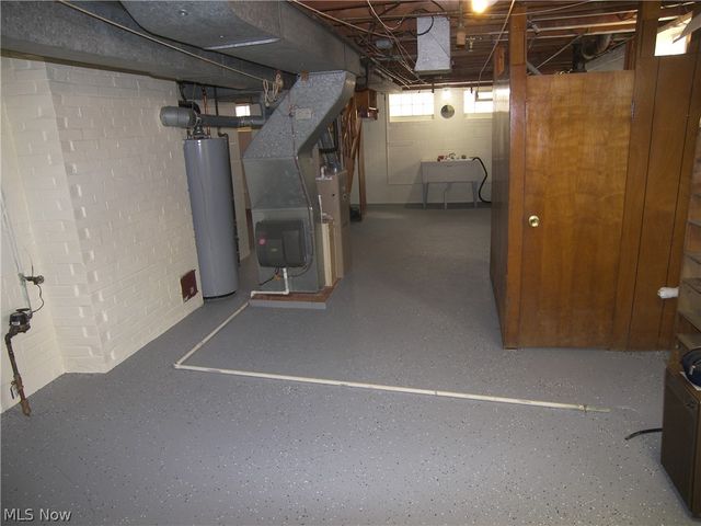 19070 Meredith Avenue, Euclid, OH 44119