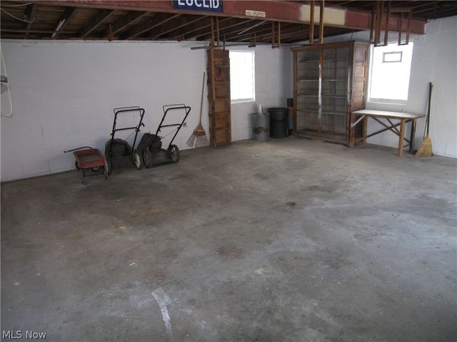 19070 Meredith Avenue, Euclid, OH 44119