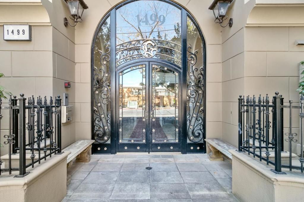 1499 Oak Grove Avenue 202, Burlingame, CA 94010