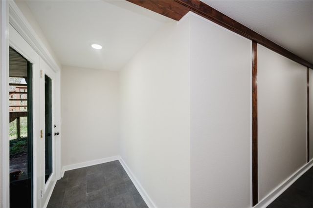 1010 Ashley Lane, Pea Ridge, AR 72751