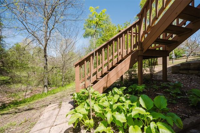 1010 Ashley Lane, Pea Ridge, AR 72751