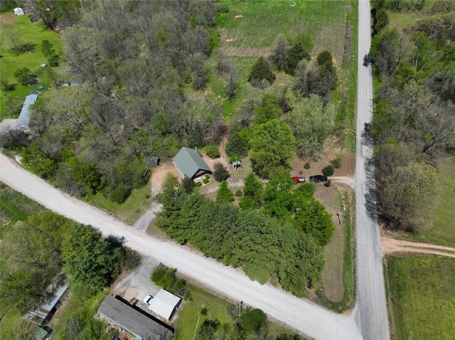 1010 Ashley Lane, Pea Ridge, AR 72751