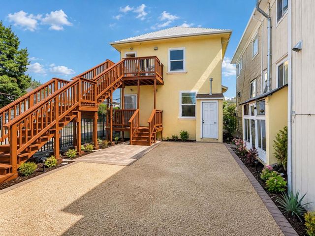 871 37th Street, Emeryville, CA 94608