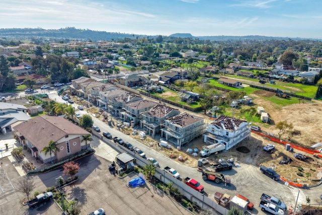 793 Michael Ct, Vista, CA 92081