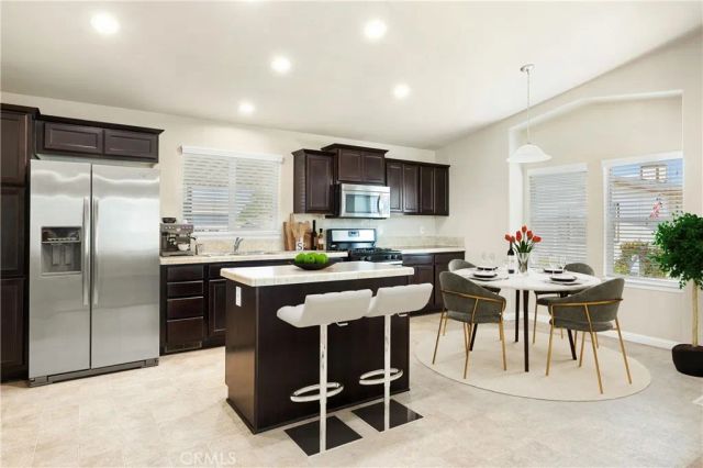 1245 W Cienega 19, San Dimas, CA 91773