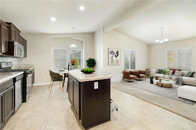 1245 W Cienega 19, San Dimas, CA 91773