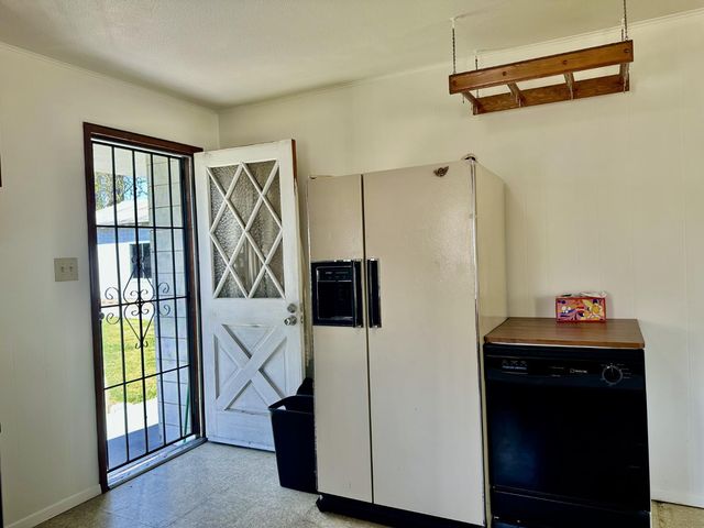 907 S. Gertrude Ave, Stockton, CA 95215