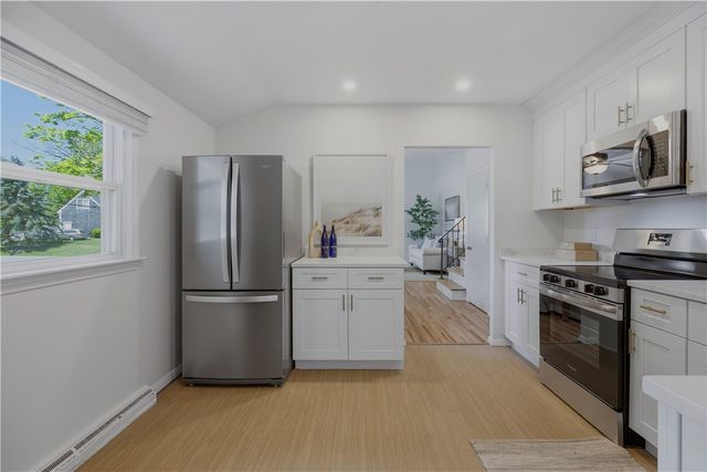 117 Canonchet Drive, Portsmouth, RI 02871