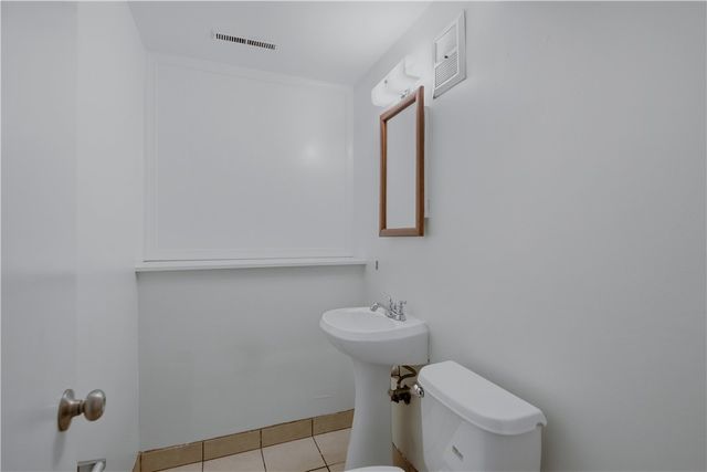 117 Canonchet Drive, Portsmouth, RI 02871