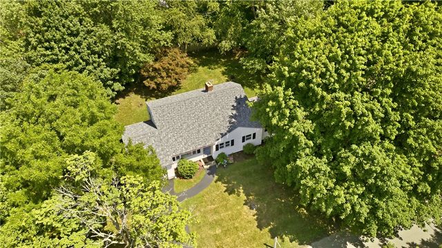 117 Canonchet Drive, Portsmouth, RI 02871