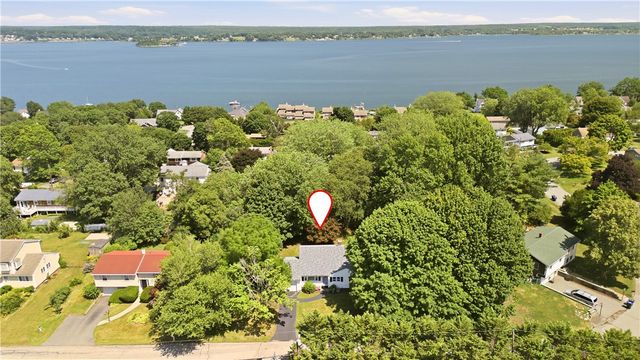 117 Canonchet Drive, Portsmouth, RI 02871