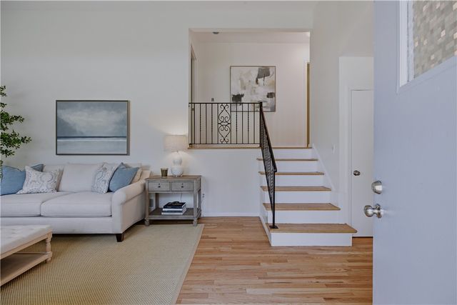 117 Canonchet Drive, Portsmouth, RI 02871