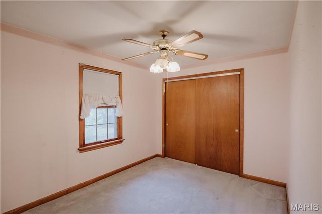 10441 Ewell Drive, St Louis, MO 63137