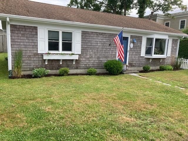 39 Grafton Street, Newport, RI 02840