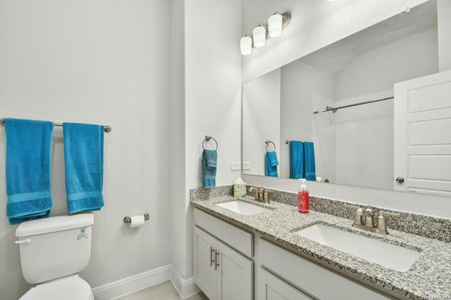 12125 Vine Blossom, Schertz, TX 78154