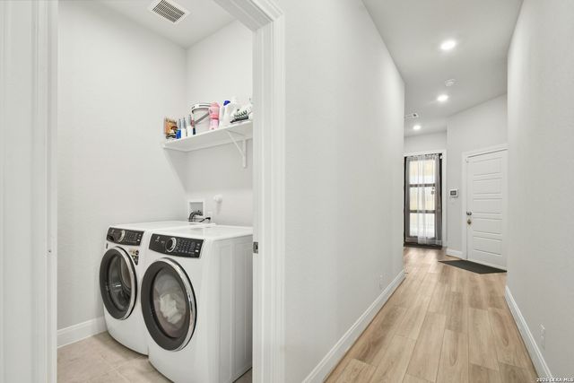 12125 Vine Blossom, Schertz, TX 78154