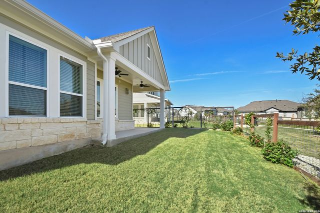 12125 Vine Blossom, Schertz, TX 78154