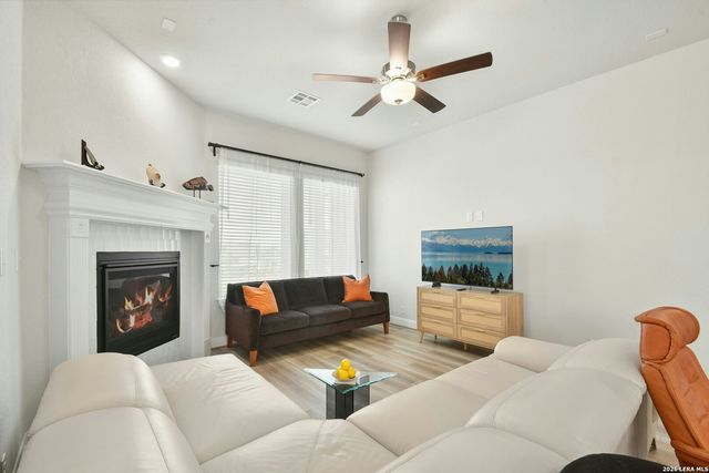 12125 Vine Blossom, Schertz, TX 78154