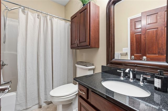 1778 Ash Meadow Court, Beavercreek, OH 45385