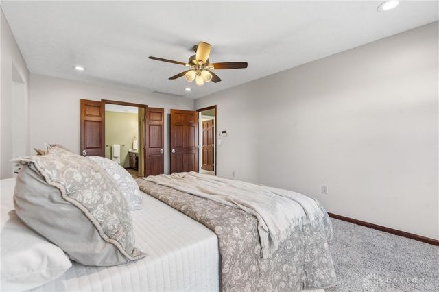 1778 Ash Meadow Court, Beavercreek, OH 45385