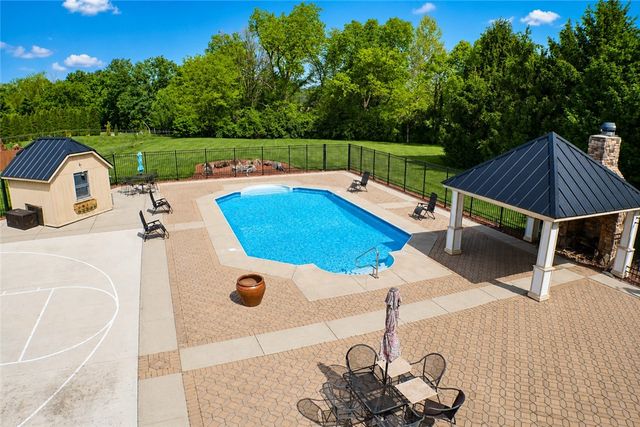 1778 Ash Meadow Court, Beavercreek, OH 45385