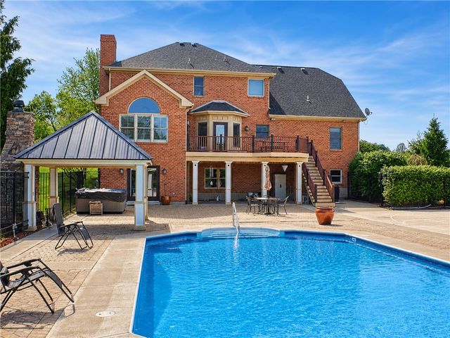 1778 Ash Meadow Court, Beavercreek, OH 45385