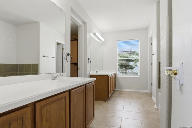 6734 Tezel Oaks, San Antonio, TX 78250