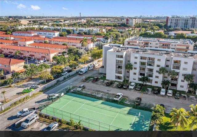 8145 NW 7th Street 208, Miami, FL 33126