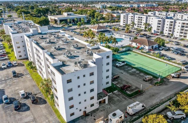 8145 NW 7th Street 208, Miami, FL 33126
