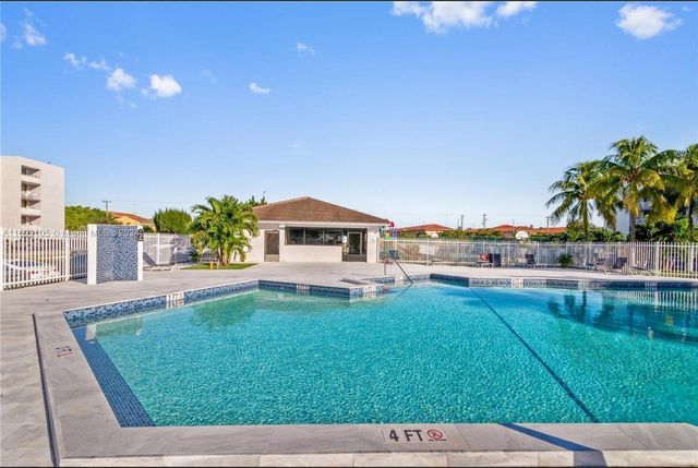 8145 NW 7th Street 208, Miami, FL 33126