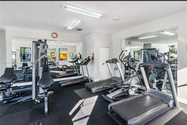 8145 NW 7th Street 208, Miami, FL 33126