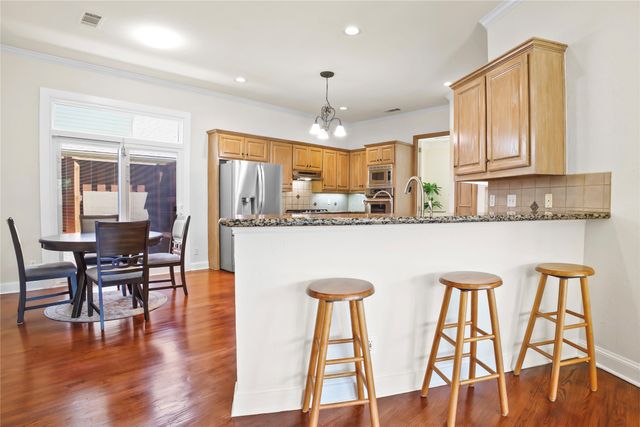 1807 Meadowcove Drive, Richardson, TX 75081