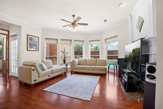 1807 Meadowcove Drive, Richardson, TX 75081