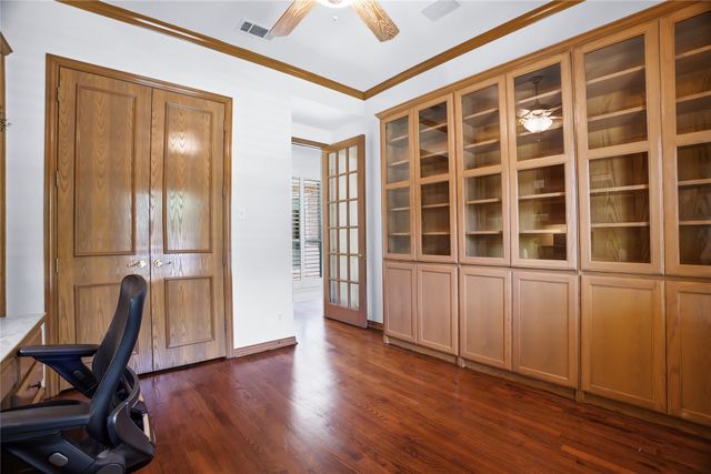 1807 Meadowcove Drive, Richardson, TX 75081