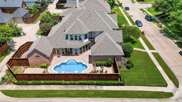 1807 Meadowcove Drive, Richardson, TX 75081