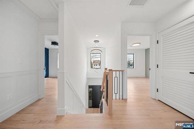 23-17 Berkshire Road, Fair Lawn, NJ 07410