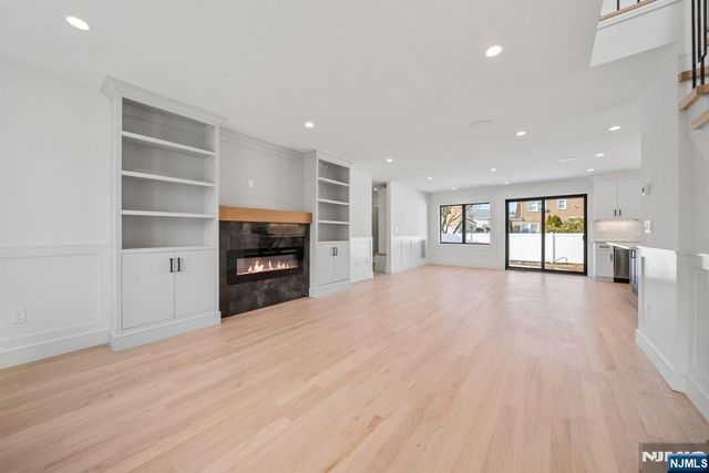 23-17 Berkshire Road, Fair Lawn, NJ 07410