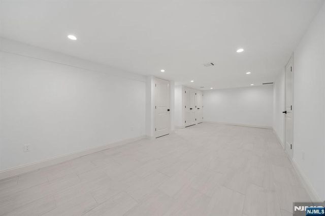 23-17 Berkshire Road, Fair Lawn, NJ 07410