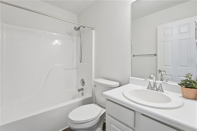 48 Polo Fields NE, Cartersville, GA 30121