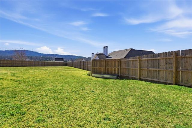 48 Polo Fields NE, Cartersville, GA 30121