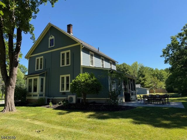 689 Bartley Rd, Mount Olive Twp., NJ 07930