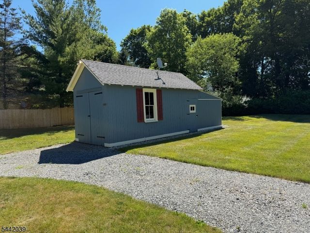 689 Bartley Rd, Mount Olive Twp., NJ 07930