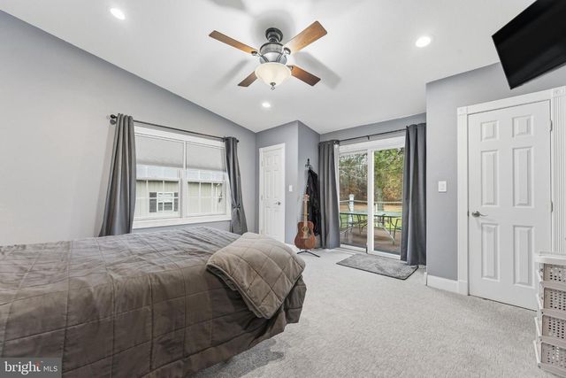 332 GORDON RD, Robbinsville, NJ 08691