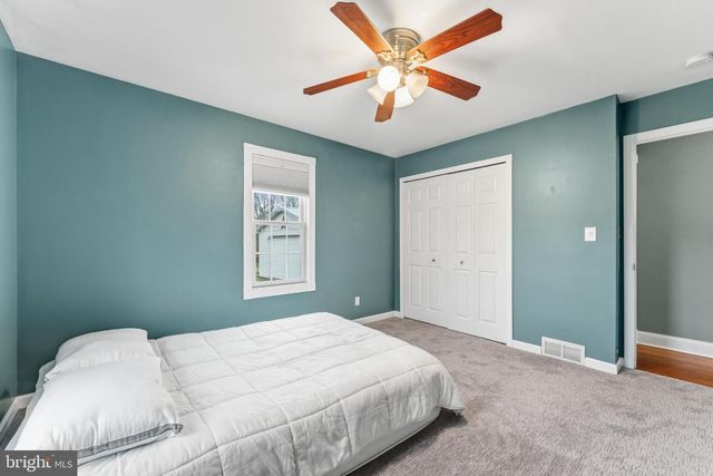 332 GORDON RD, Robbinsville, NJ 08691