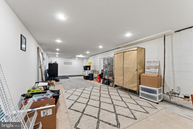 332 GORDON RD, Robbinsville, NJ 08691