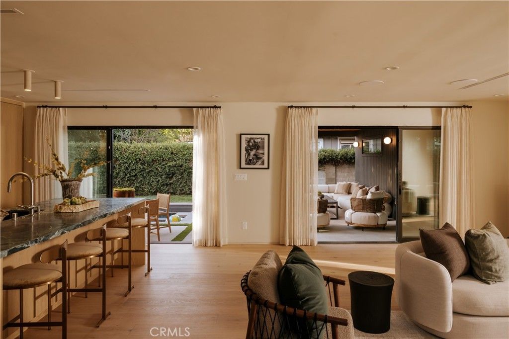 5267 Ventura Canyon Avenue, Sherman Oaks, CA 91401 — photo 3