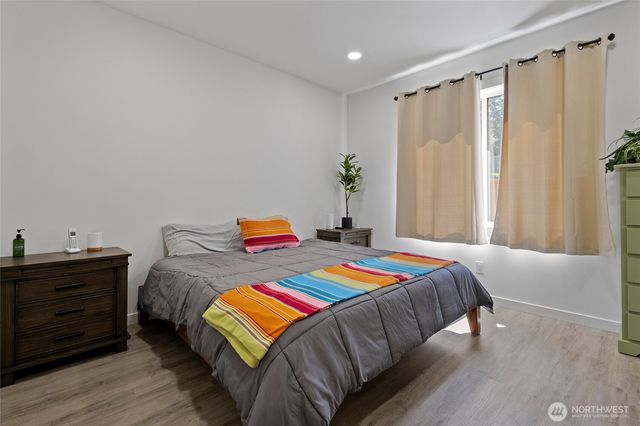 7952 Apache Drive, Maple Falls, WA 98266