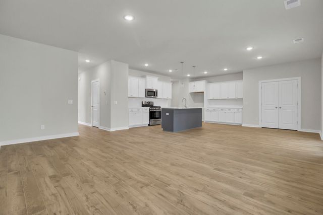 6098 General Drive, North Augusta, SC 29860