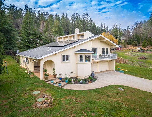 17877 Alexandra Way, Grass Valley, CA 95949