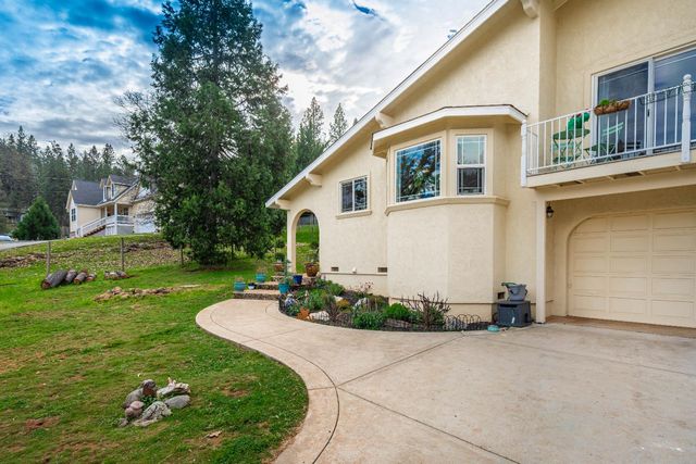 17877 Alexandra Way, Grass Valley, CA 95949